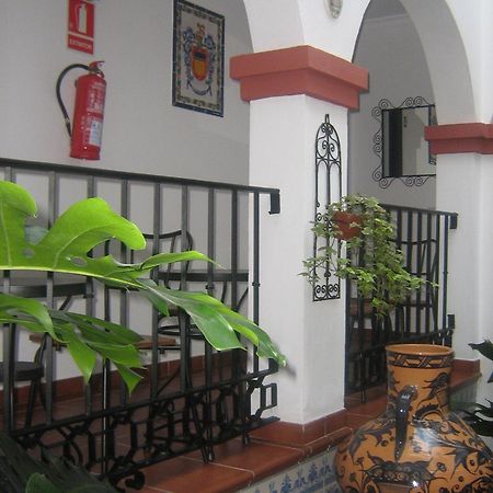 Apartamentos Turisticos Casa Cantillo Carmona  Exteriér fotografie