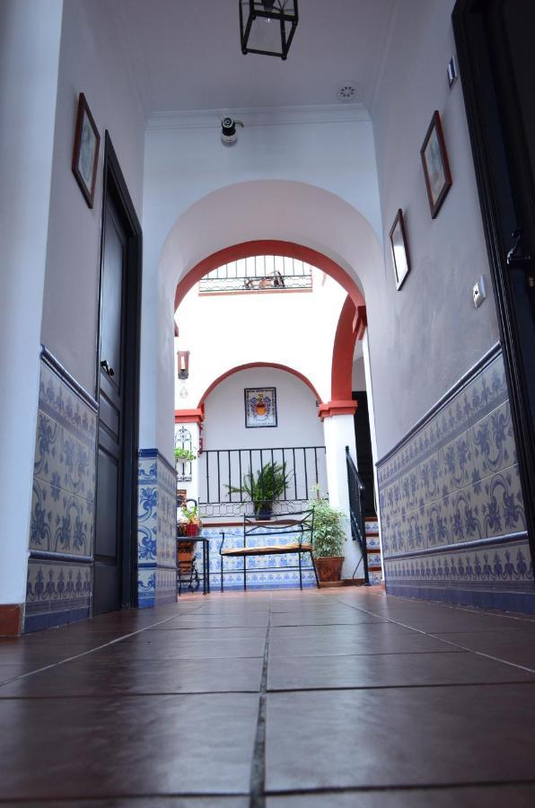 Apartamentos Turisticos Casa Cantillo Carmona  Exteriér fotografie