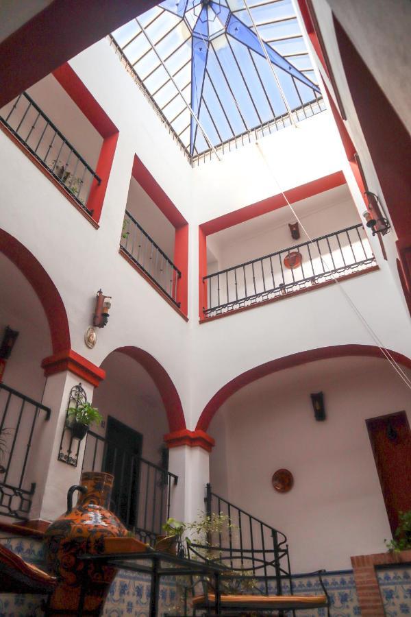 Apartamentos Turisticos Casa Cantillo Carmona  Exteriér fotografie